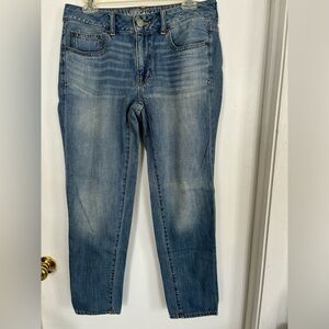American Eagle Outfitters Boy Jean, loose fit, size 6,
